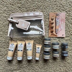It Cosmetics Sample Bundle